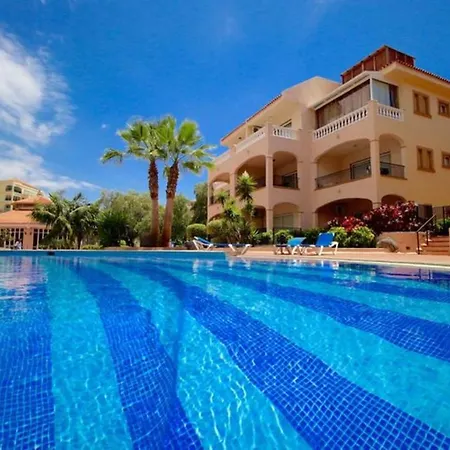 Golf Park Sunny Cozy Penthouse Near The Ocean With Large Double Terraces, Fiber Wifi, 3 Pools, New Bbq South Tenerife San Miguel de Abona