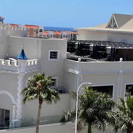 Golf Park Sunny Cozy Penthouse Near The Ocean With Large Double Terraces, Fiber Wifi, 3 Pools, New Bbq South Tenerife