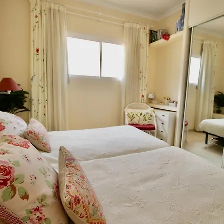 아파트 Golf Park Sunny Cozy Penthouse Near The Ocean With Large Double Terraces, Fiber Wifi, 3 Pools, New Bbq South Tenerife