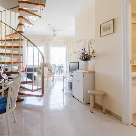 Golf Park Sunny Cozy Penthouse Near The Ocean With Large Double Terraces, Fiber Wifi, 3 Pools, New Bbq South Tenerife * San Miguel de Abona
