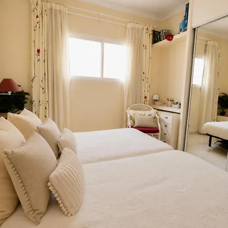Apartment Golf Park Sunny Cozy Penthouse Near The Ocean With Large Double Terraces, Fiber Wifi, 3 Pools, New Bbq South Tenerife