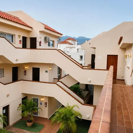아파트 Golf Park Sunny Cozy Penthouse Near The Ocean With Large Double Terraces, Fiber Wifi, 3 Pools, New Bbq South Tenerife
