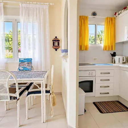 Daire Golf Park Sunny Cozy Penthouse Near The Ocean With Large Double Terraces, Fiber Wifi, 3 Pools, New Bbq South Tenerife